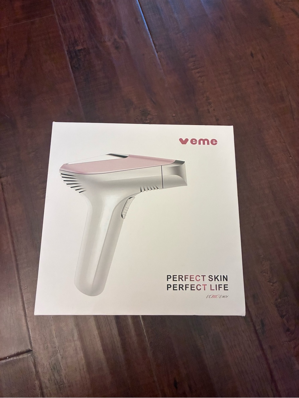VEME V401 IPL Hair Removal Device 499k Flashes Pink w/ Box & Accessories